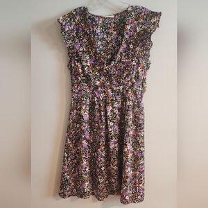 V-Neck Flower Dress with Buttons